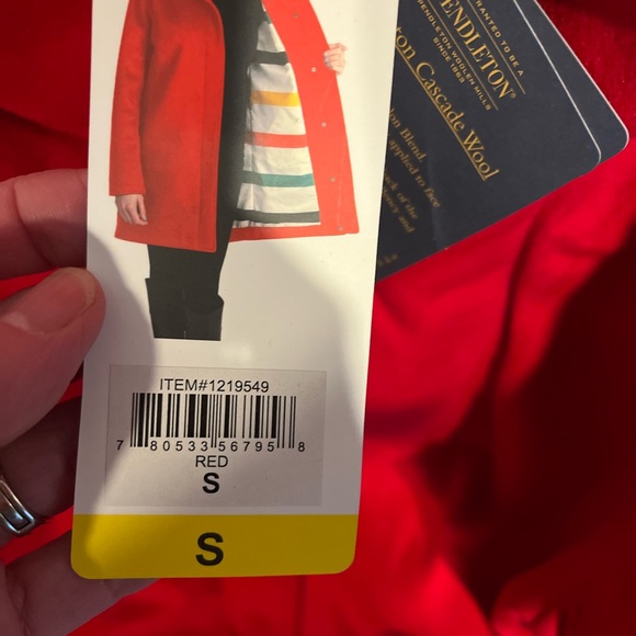 Red Pendleton Wool Jacket - Picture 4 of 6